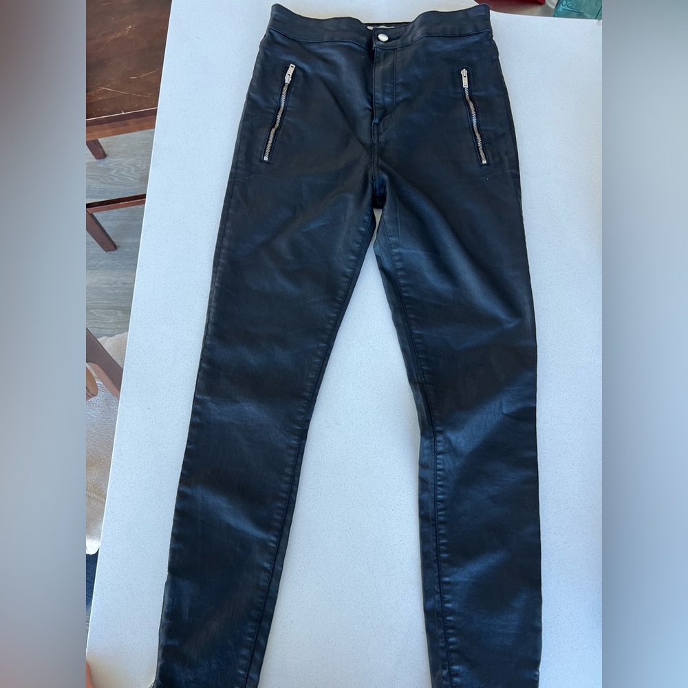 Zara black high waisted faux leather pants with zipper ankles and pockets